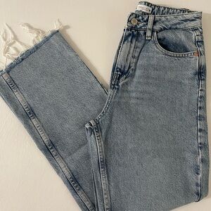 ZARA MOM JEAN